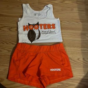 Hooters Uniform